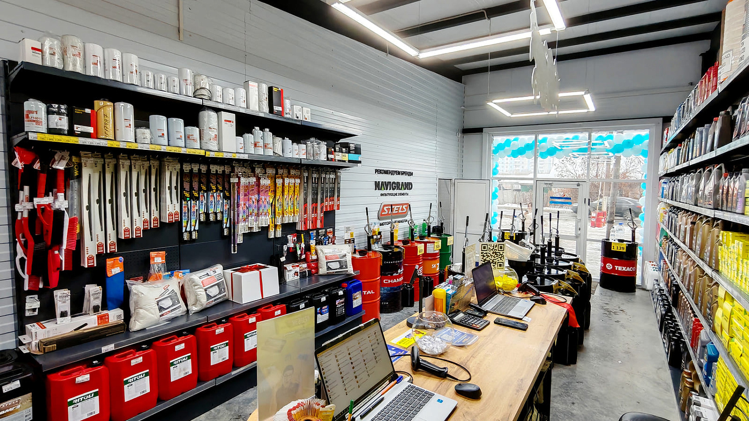 Расширение магазина до автокомплекса в Омске